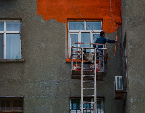 Pintura de fachadas exteriores en altura
